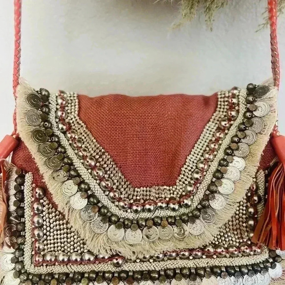 SHASHI Leela Clutch In
Monochrome REVOLVE - Picture 5 of 12